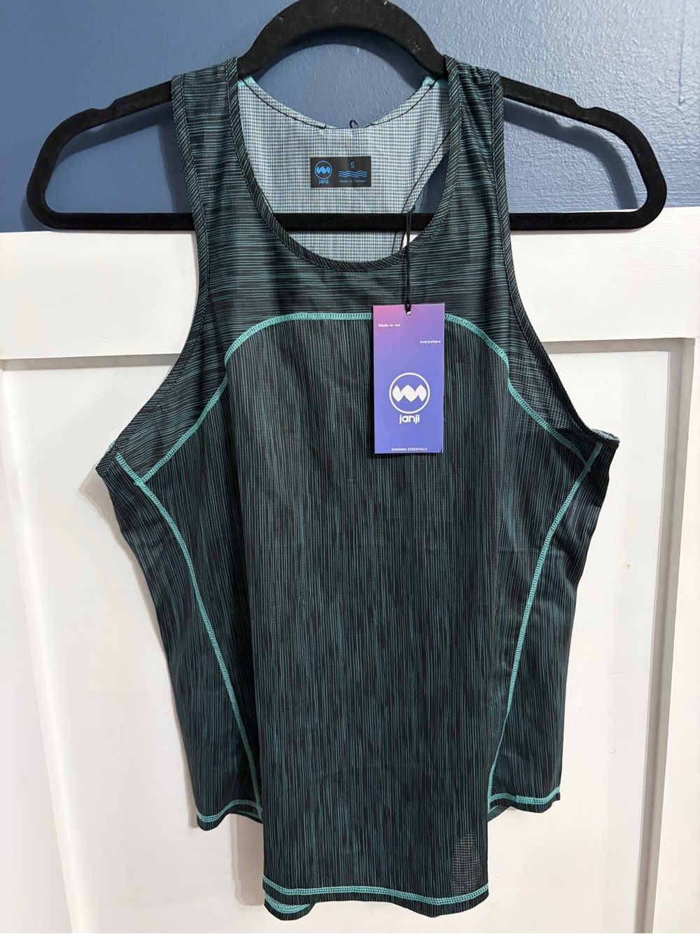 Janji Women's Helio Tech Tank Sea Stripe Size Small NWT